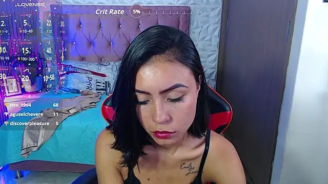 julieta_fn: онлайн-секс-чат