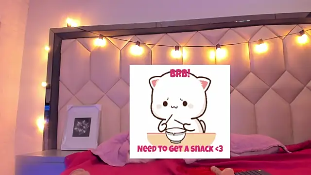 Scarletbigbug's Live XXX Chat