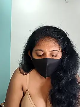 Your-Vedika's Live XXX Chat