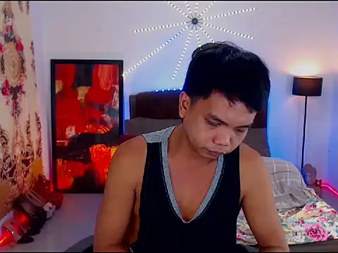 XExtraServiceManX's Live XXX Chat