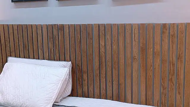 luna_roja25: онлайн-секс-чат