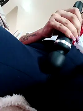 Hannah-colx élő XXX-chatje