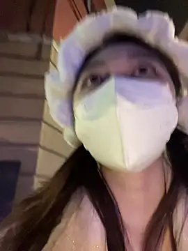 fioralba: онлайн-секс-чат