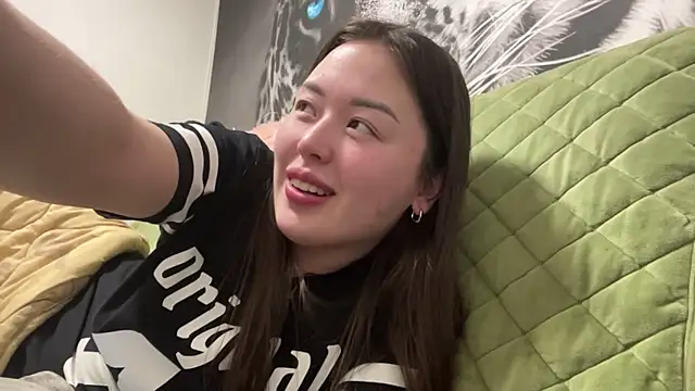 CurietHana1: онлайн-секс-чат