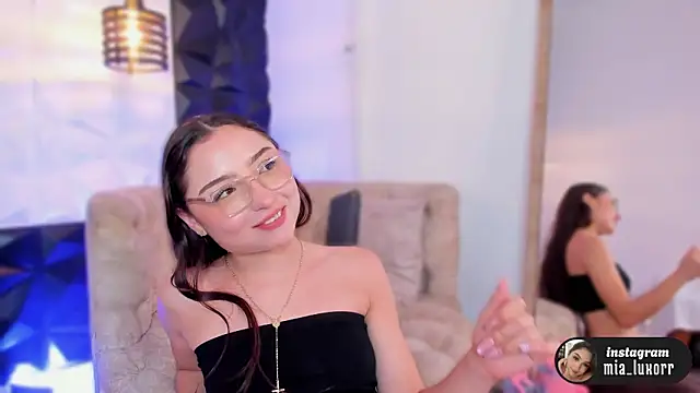 Mia_Luxor 라이브 XXX 채팅