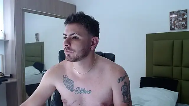 stive_0297 লাইভ XXX চ্যাট