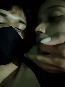 couplegk71's Webcam Show