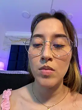 Abby_Sweet1_: онлайн-секс-чат