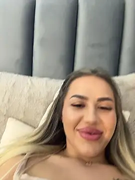 alisa_w: онлайн-секс-чат