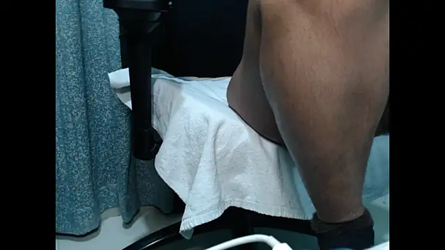 CuteRhea69's Live XXX Chat