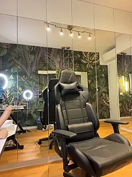 Chat XXX en directo de MileySin1111