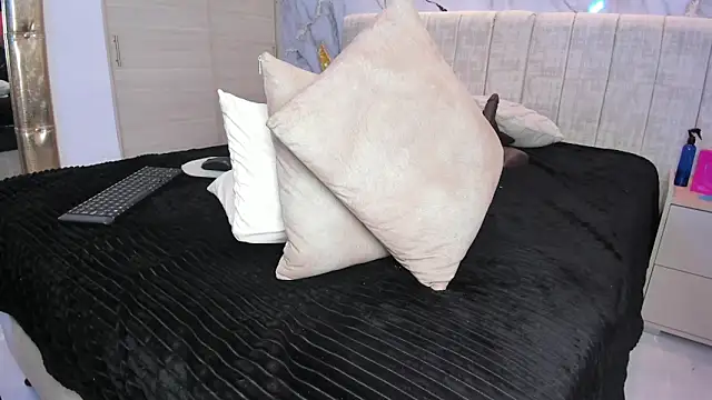 Chat XXX Live kiana_cream