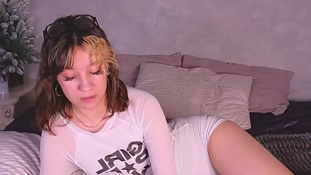 Gia_Riccardo's Live XXX Chat