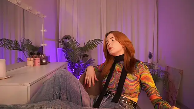 AvaRyder: απευθείας συνομιλία ΧΧΧ