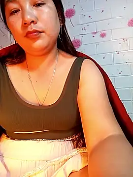 giang0055's Live XXX Chat