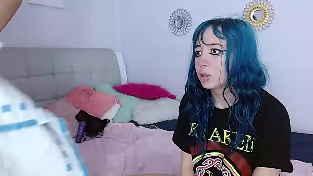 Madewithhell élő XXX-chatje