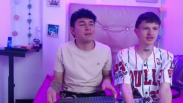 iam__lukas__: онлайн-секс-чат