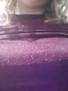 SWEETLUNA077's Live XXX Chat