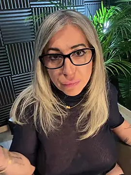 SexyVic_69 Obrolan Langsung XXX