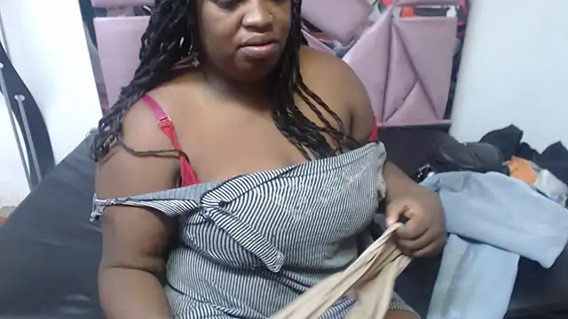 morenahott1's Live XXX Chat