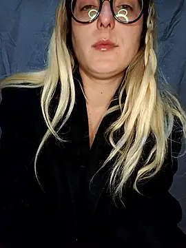 Chat XXX en directo de dolcehelena993