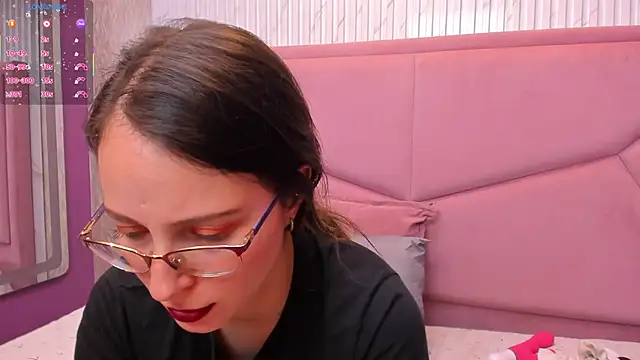 AmbeerWood_'s Live XXX Chat