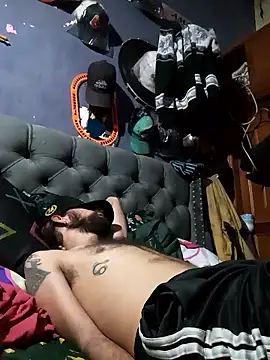 hairy_mannn webkamerás műsora