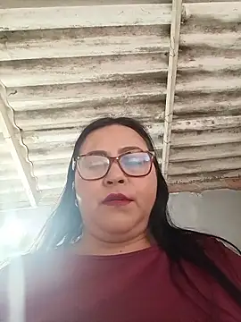 Dirty-Momm-Divorced-Hot 现场XXX聊天