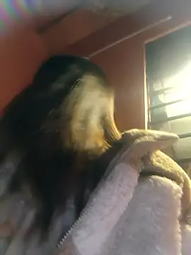 NguyenMyy's Webcam Show