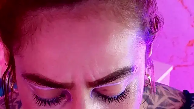 Evangelyne_1's Live XXX Chat