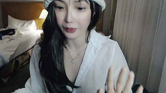 TBgril's Live XXX Chat