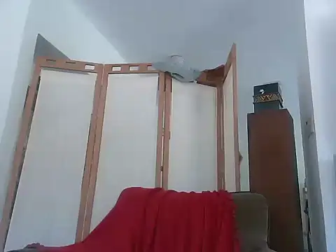 TheGirlWhoStandsUp's Live XXX Chat