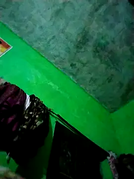 Jooli_cuty's Webcam Show