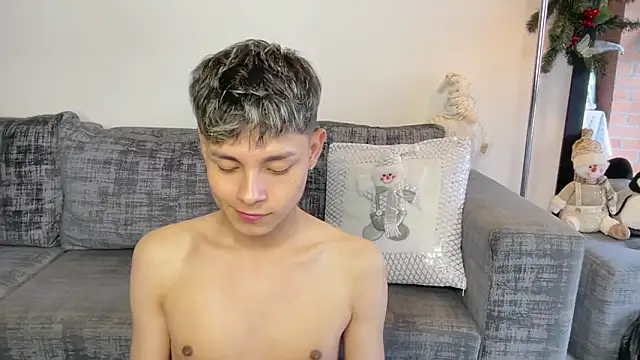 Andy_Belier23 élő XXX-chatje