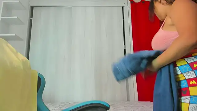 Lunastar02's Live XXX Chat