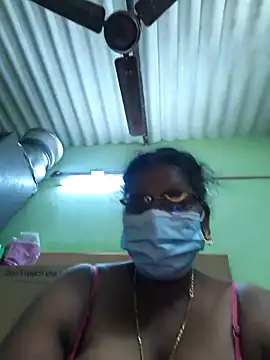 Tamilselviroja-'s Live XXX Chat