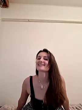 Nika_aa Adlı Modelin Canlı XXX Sohbeti