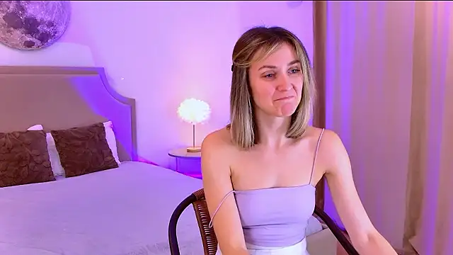 EmeraldGlow Adlı Modelin Canlı XXX Sohbeti