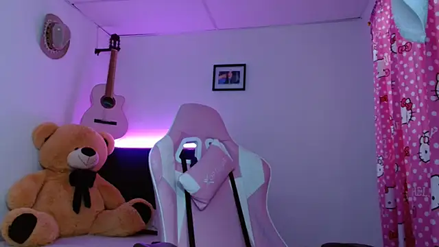 Онлайн чат XXX Miss_cand7