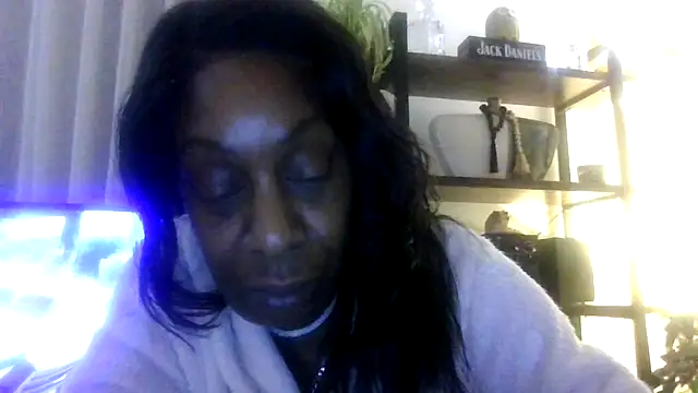 XXX chat uživo modela Ebony-SultryX