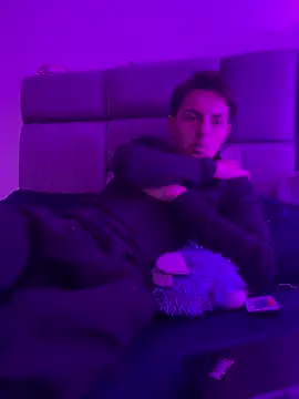 NaytonFreeman's Live XXX Chat