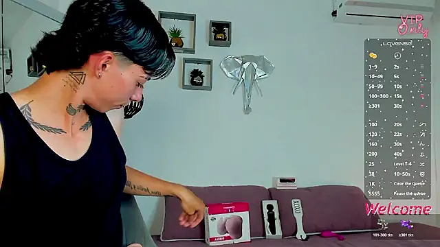 AmberAdams_'s Live XXX Chat