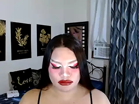 Živý XXX chat TSbrianaHugeCock