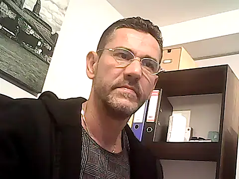 mastercharisma35 Chat XXX live