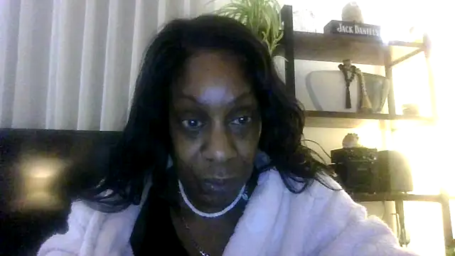 Ebony-SultryX élő XXX-chatje