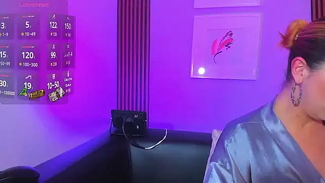 Онлайн чат XXX Nahiajhonson_