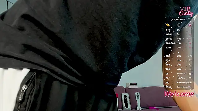 AmberAdams_'s Live XXX Chat