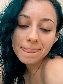 Chatroom XXX en direct de Meiii27