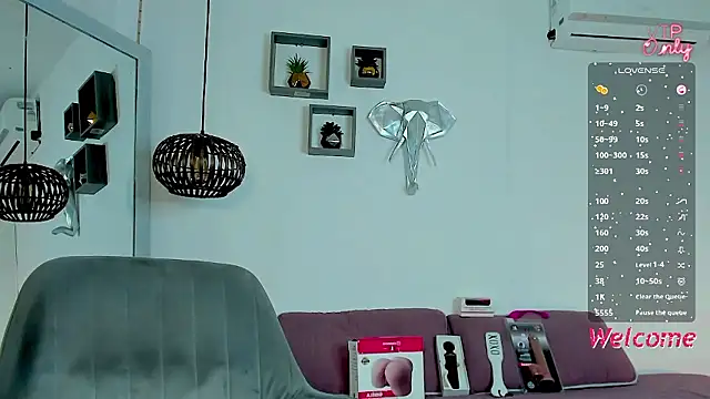 Chat XXX en directo de AmberAdams_