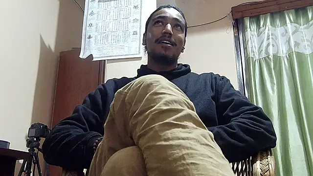 Gre3k_god's Live XXX Chat